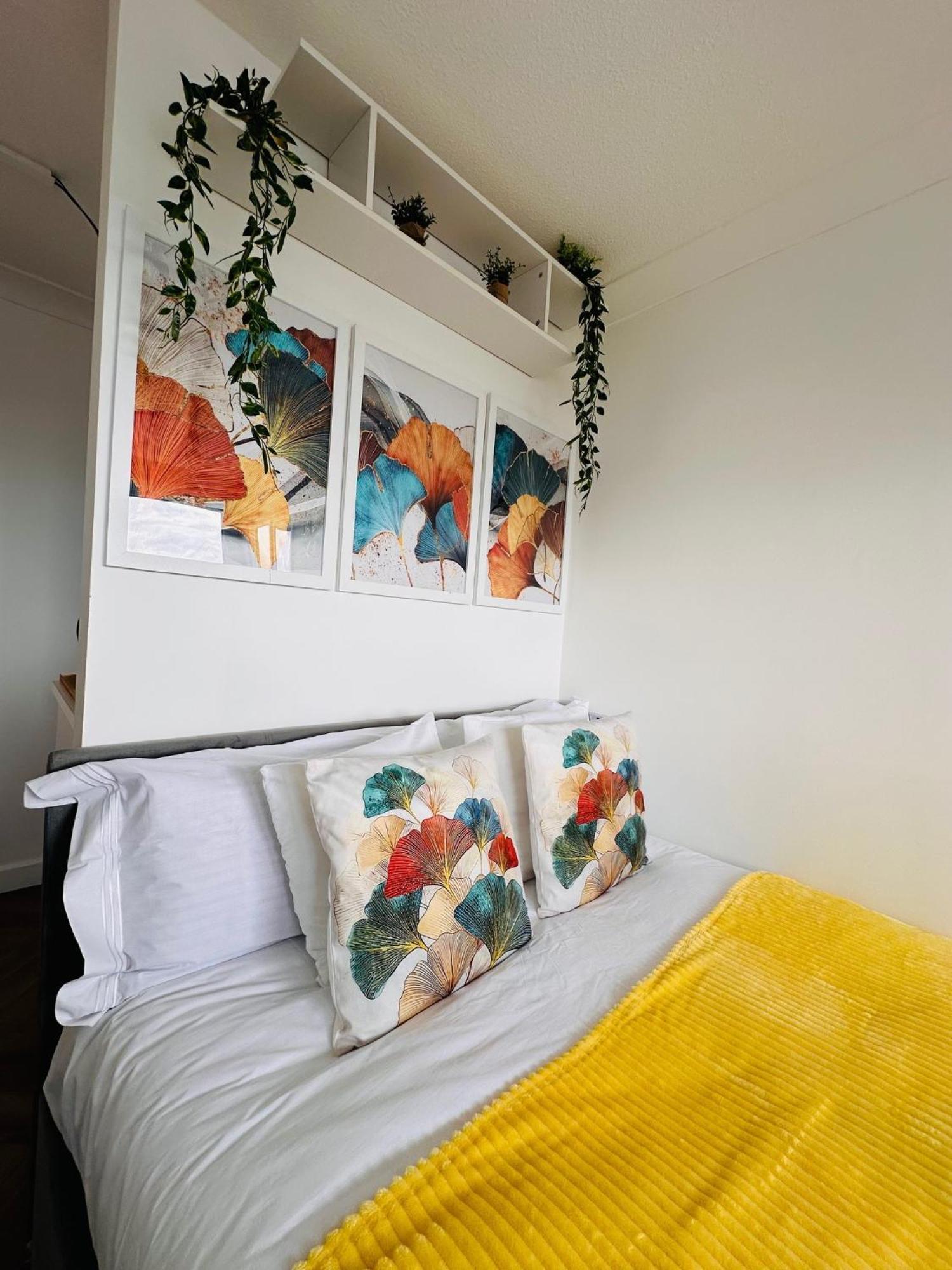 R1 - Private Room In Modern Shared Apartment, Each With Kitchenette, Central Birmingham Exterior photo
